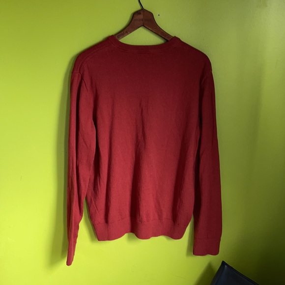Banana Republic Rust Colored V Neck 15% Cashmere Sweater Size L - Picture 3 of 3
